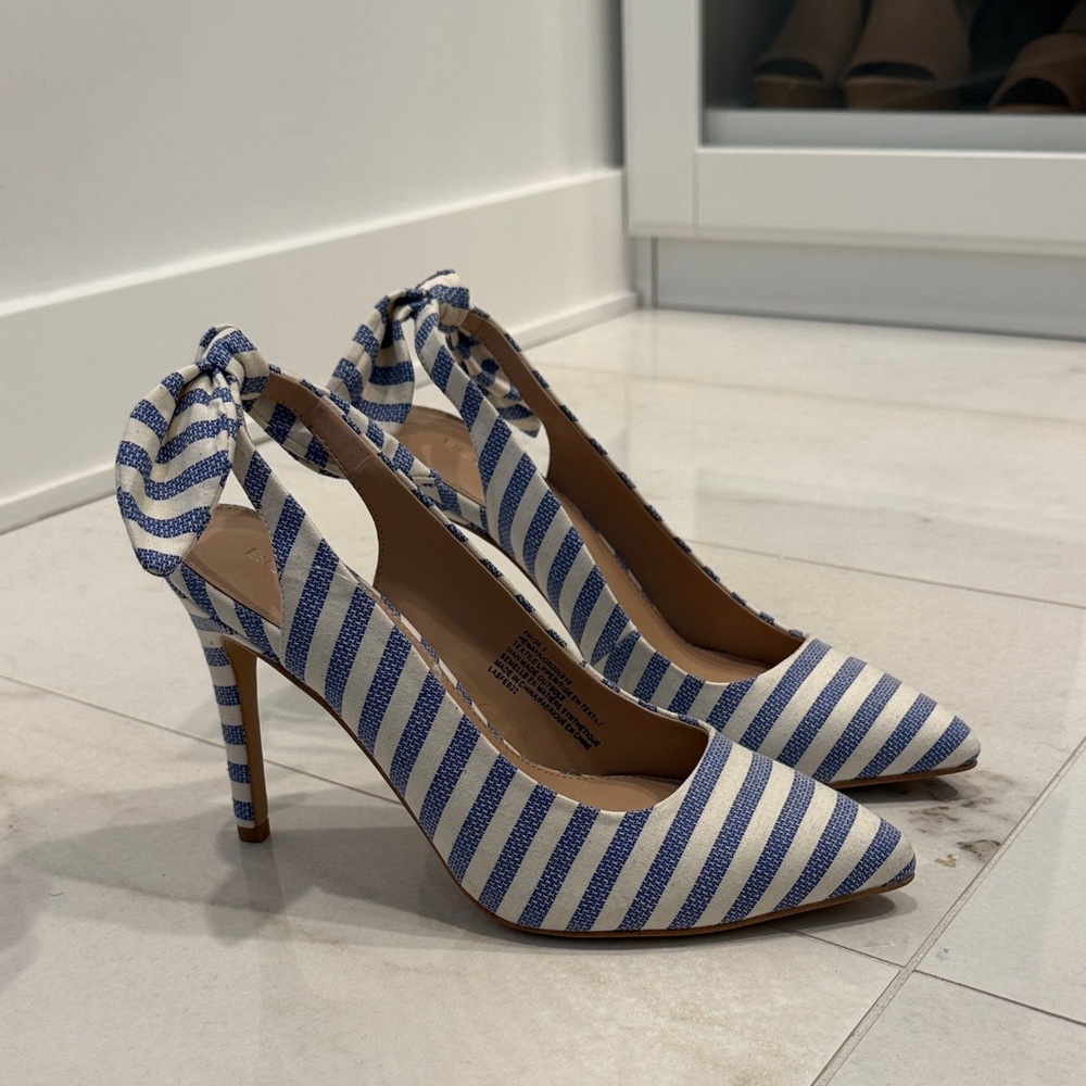 BCBGeneration Navy and White Striped Heels